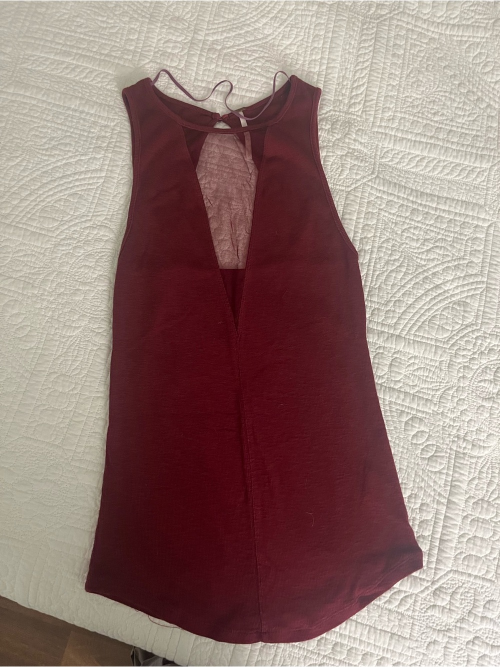 Free People Sleeveless V-Neck Keyhole Tank Top - Burgundy